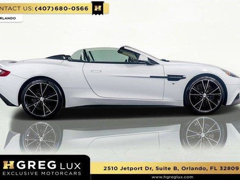 Used 2017 Aston Martin Vanquish S image 7