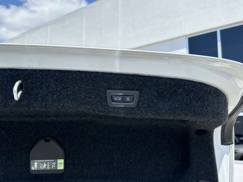 New 2026 BMW 530i xDrive AWD/4WD image 10