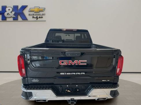 Used 2021 GMC Sierra 1500 SLT w/ SLT Premium Plus Package AWD/4WD image 5