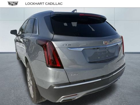 Certified 2025 Cadillac XT5 Premium Luxury image 11