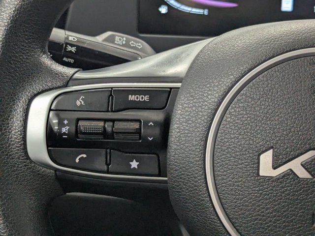Used 2023 Kia Sportage LX FWD image 20