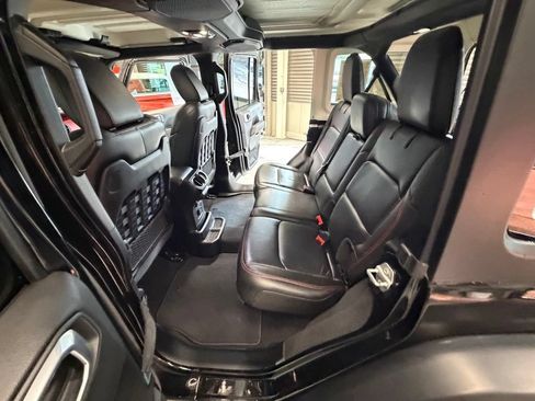 Used 2021 Jeep Wrangler Unlimited Rubicon AWD/4WD image 53
