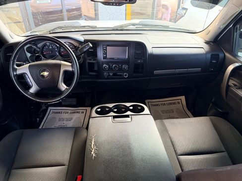 Used 2014 Chevrolet Silverado 2500 LT image 16