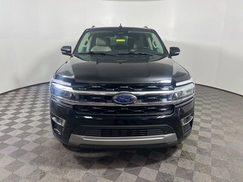 Used 2024 Ford Expedition Limited image 2