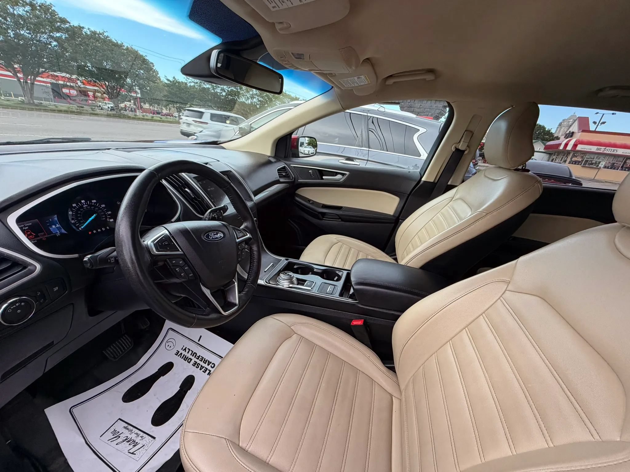 Used 2019 Ford Edge SEL w/ Equipment Group 201A FWD image 12