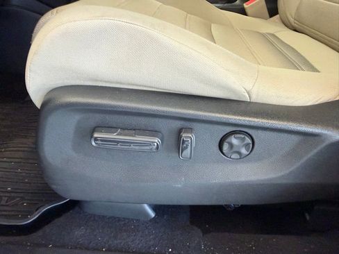 Used 2018 Honda CR-V EX image 28