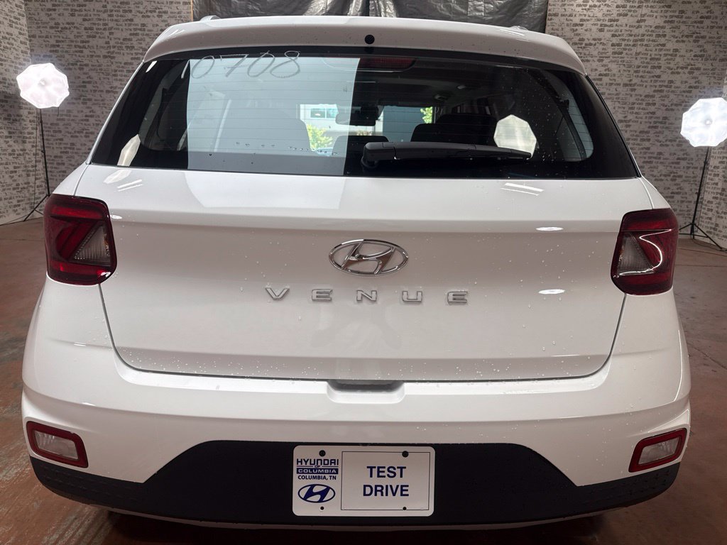 New 2026 Hyundai Venue SEL FWD image 6