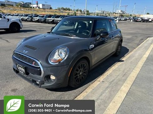 Used 2015 MINI Cooper S FWD image 3