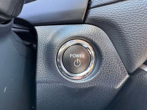 Used 2023 Toyota RAV4 AWD Hybrid image 31