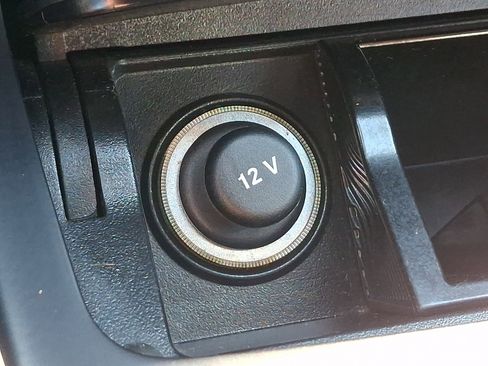 Used 2018 Mercedes-Benz CLA 250 4MATIC image 25
