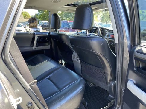 Used 2011 Toyota 4Runner SR5 image 17