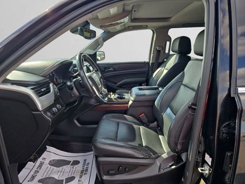 Used 2019 GMC Yukon XL SLT image 9