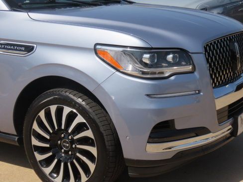 Used 2022 Lincoln Navigator Black Label AWD/4WD image 5