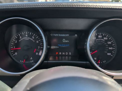 Used 2019 Ford Mustang GT Premium image 14