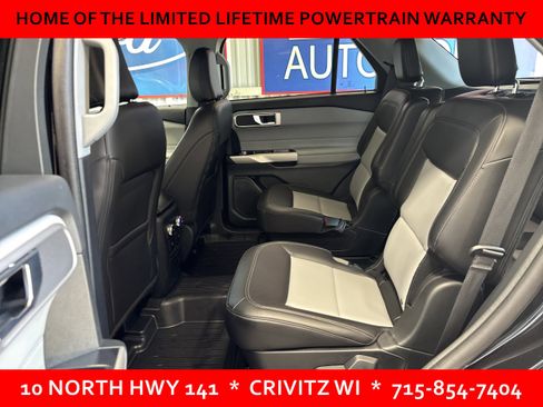 Used 2024 Ford Explorer XLT w/ Equipment Group 202A AWD/4WD image 8