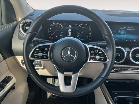 Used 2022 Mercedes-Benz GLA 250 GLA 250 image 12