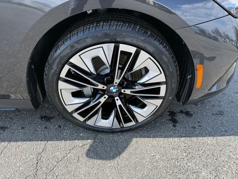 New 2026 BMW 530i xDrive AWD/4WD image 16