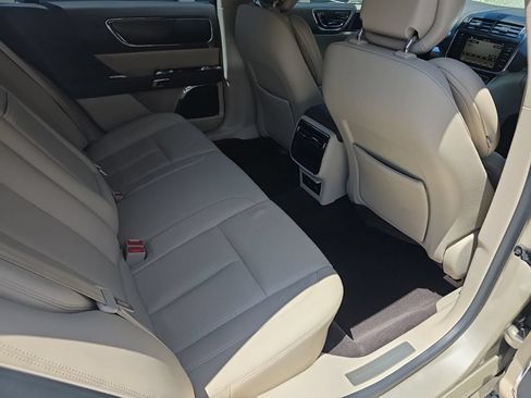 Used 2017 Lincoln Continental Select FWD image 16