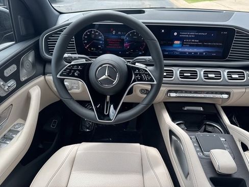 New 2025 Mercedes-Benz GLE 350 4MATIC image 13