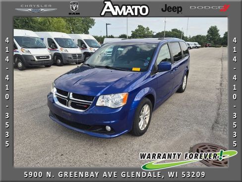 Used 2019 Dodge Grand Caravan SXT w/ Driver Convenience Group FWD image 1