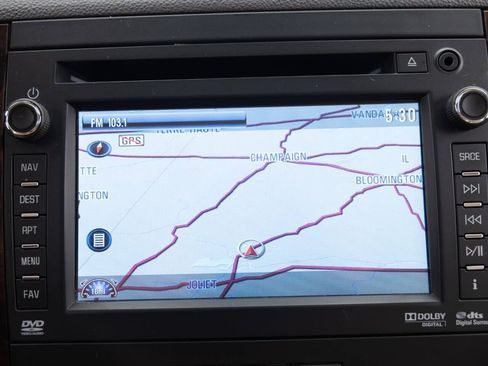 Used 2013 GMC Sierra 2500 Denali w/ Suspension Package, Off-Road image 37