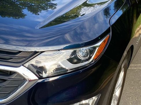 Used 2021 Chevrolet Equinox LT FWD image 5