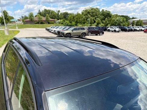 Used 2019 Volkswagen Tiguan S AWD/4WD image 8