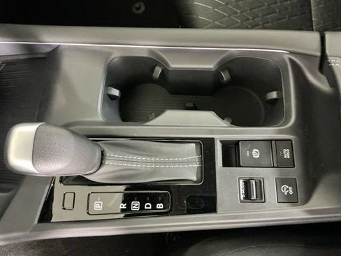 New 2026 Nissan Sentra SV w/ SV Convenience Package FWD image 16