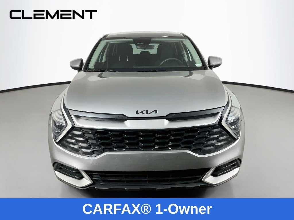 Used 2025 Kia Sportage LX FWD image 3