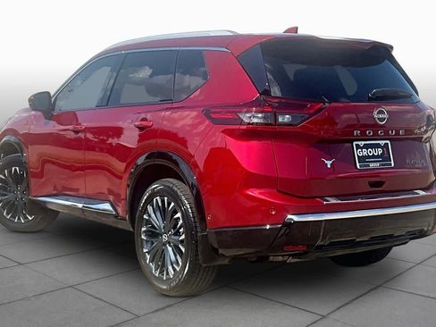 Used 2024 Nissan Rogue Platinum w/ Platinum Premium Package FWD image 12