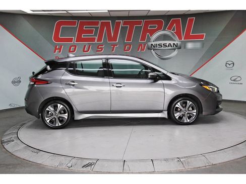 Used 2021 Nissan Leaf SL Plus FWD image 5