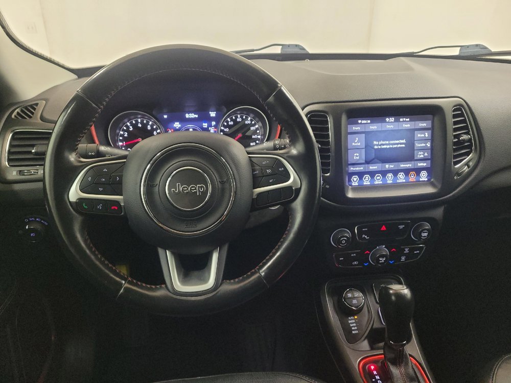 Used 2019 Jeep Compass Trailhawk w/ Leather Interior Group AWD/4WD image 22