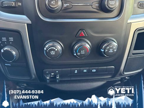 Used 2016 RAM 2500 SLT image 28