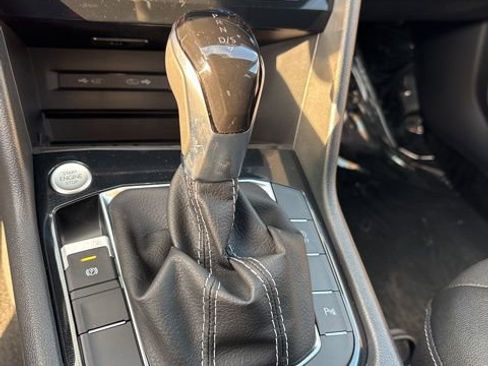 New 2026 Volkswagen Taos SE AWD/4WD image 19