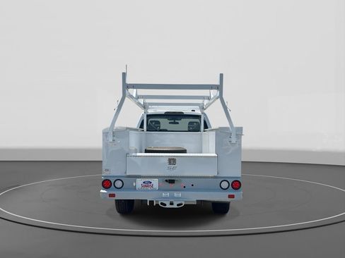 New 2025 Ford F350 XL w/ XL Chrome Package image 6