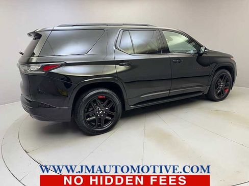 Used 2019 Chevrolet Traverse Premier w/ Redline Edition AWD/4WD image 5