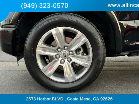 Used 2016 Ford F150 Platinum w/ Equipment Group 701A Luxury image 19