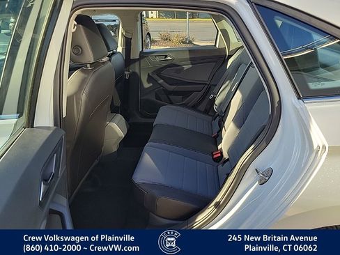 New 2026 Volkswagen Jetta SE image 9