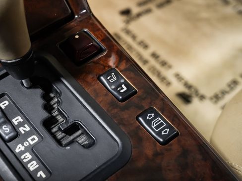 Used 1998 Mercedes-Benz SL 500 image 25