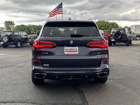 Used 2019 BMW X5 xDrive50i w/ M Sport Package AWD/4WD image 5