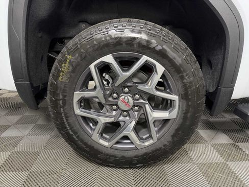 New 2026 GMC Sierra 1500 SLT w/ SLT Premium Plus Package AWD/4WD image 15