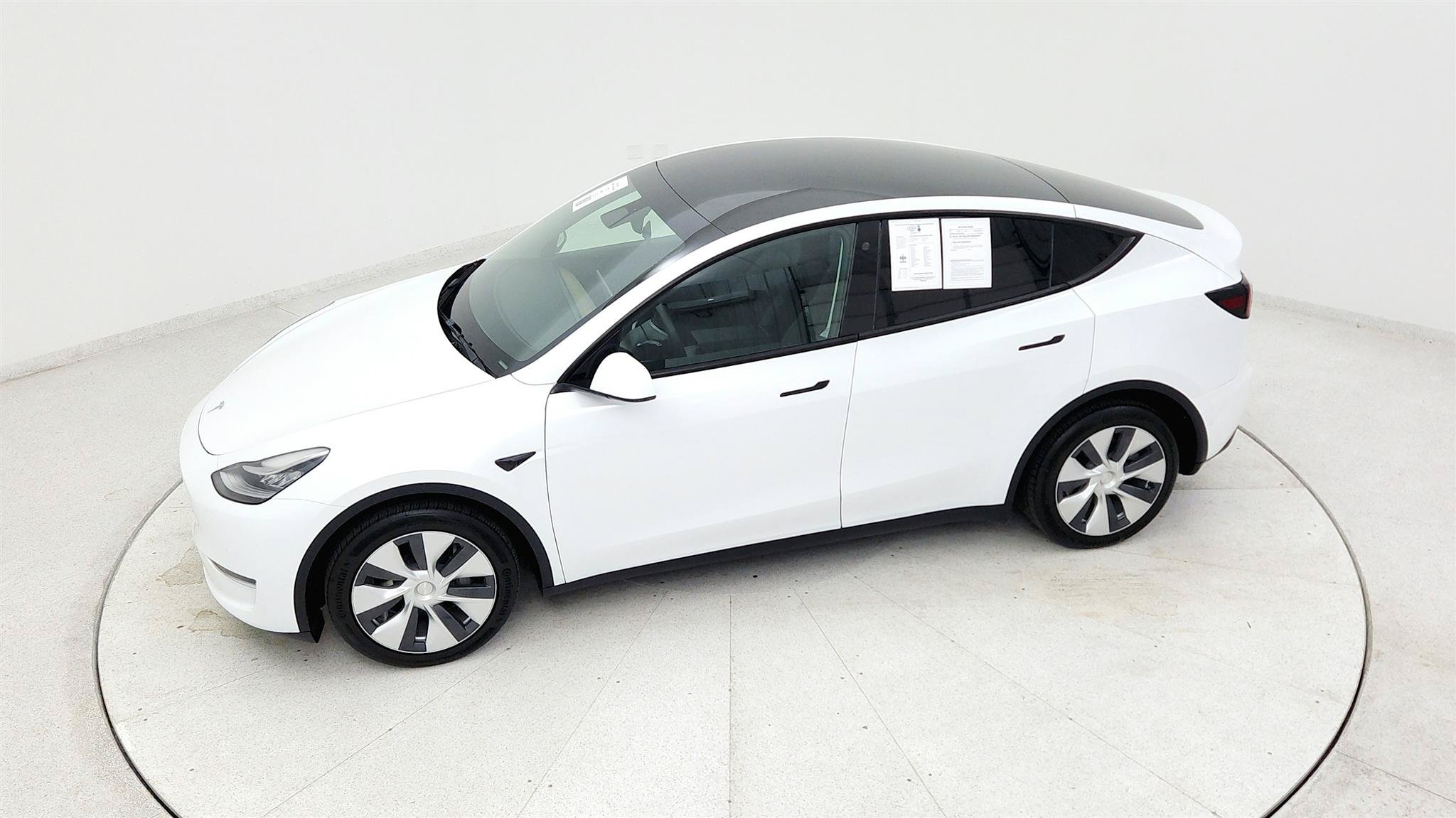 Used 2022 Tesla Model Y Long Range AWD/4WD image 31