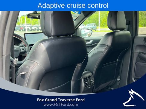 Certified 2024 Ford Escape ST-Line w/ Tech Pack #1 AWD/4WD image 29