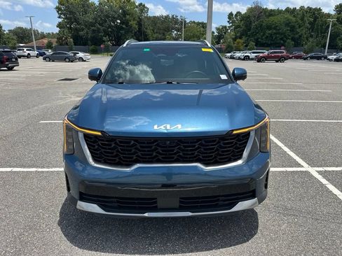 Certified 2025 Kia Sorento SX Prestige AWD/4WD image 15