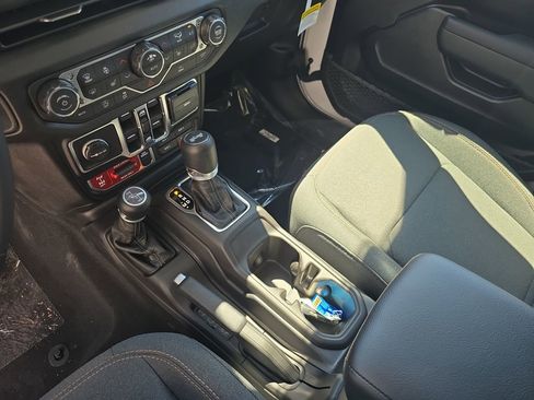 New 2026 Jeep Wrangler Unlimited Sport AWD/4WD image 25