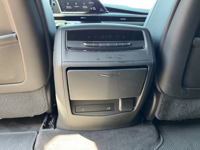 Used 2022 Cadillac Escalade Sport AWD/4WD image 14