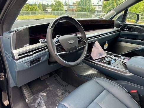 New 2025 Cadillac Escalade IQ Sport 2 image 8