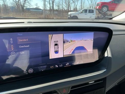 Used 2024 Buick Envision Preferred image 29