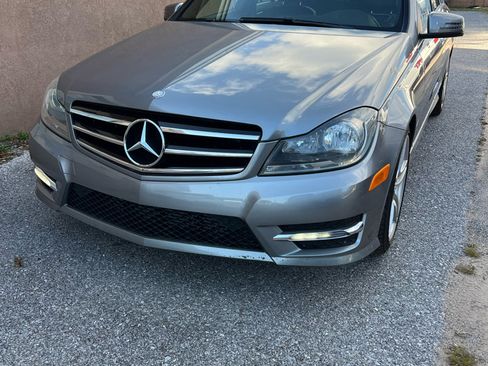 Used 2014 Mercedes-Benz C 250 Sport image 2