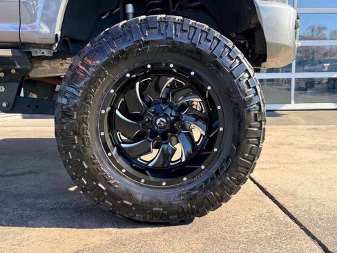 Used 2022 Ford F350 Platinum AWD/4WD image 16